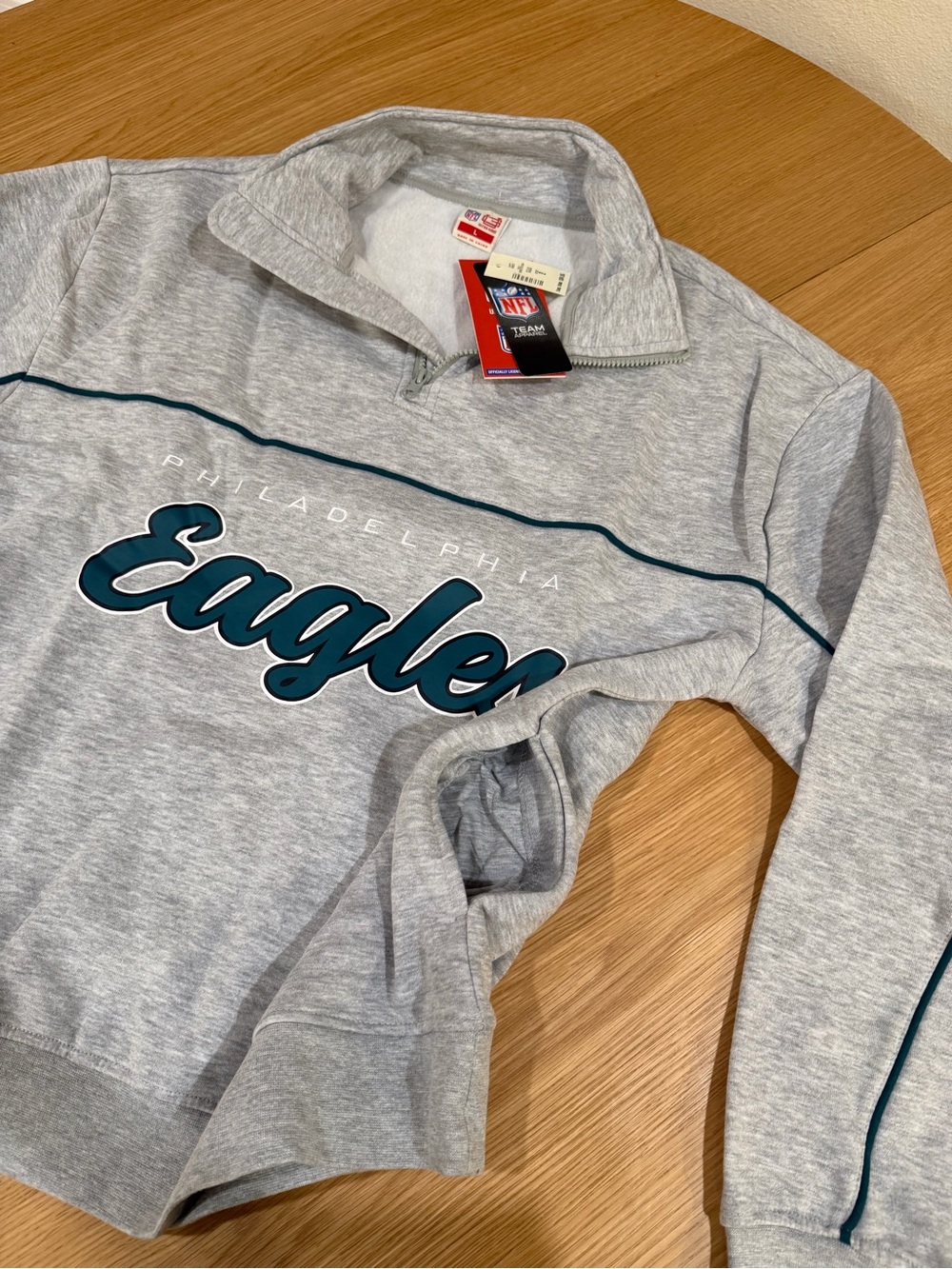 Philadelphia Eagles Sweatshirt + Anthropologie Cami Bundle